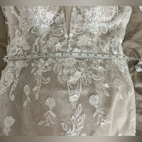 Mermaid wedding gown w/glitter fabric adorned w/hand-beaded sequins and crystals - Picture 7 of 8